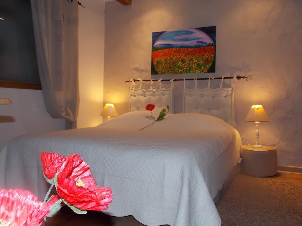 La Maison Du Bonheur Aups Phòng bức ảnh