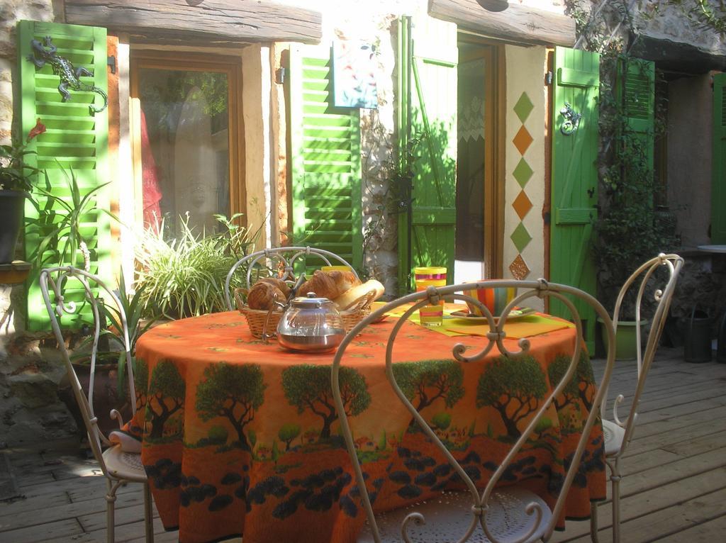 La Maison Du Bonheur Aups Ngoại thất bức ảnh